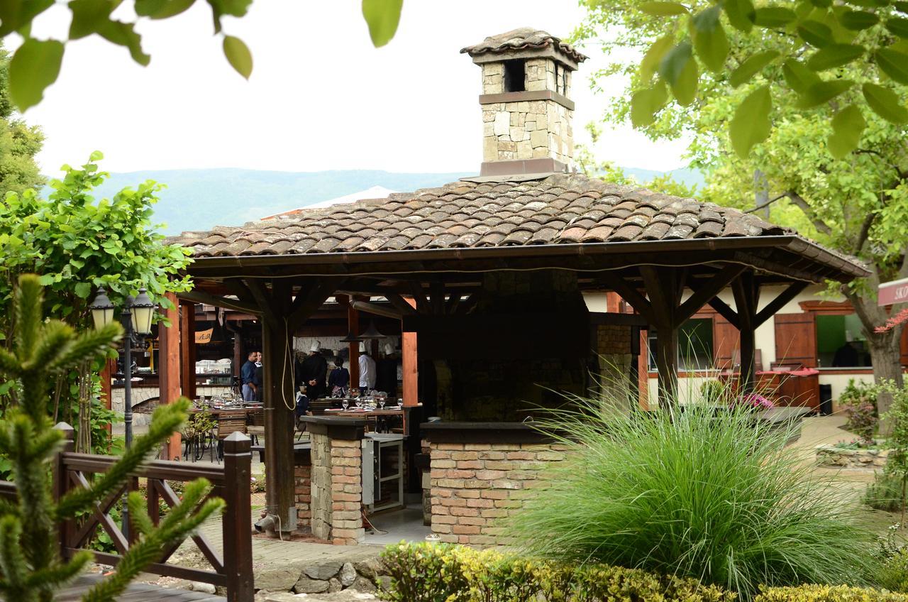 Konak Nestor Bungalows Szkopje Kültér fotó
