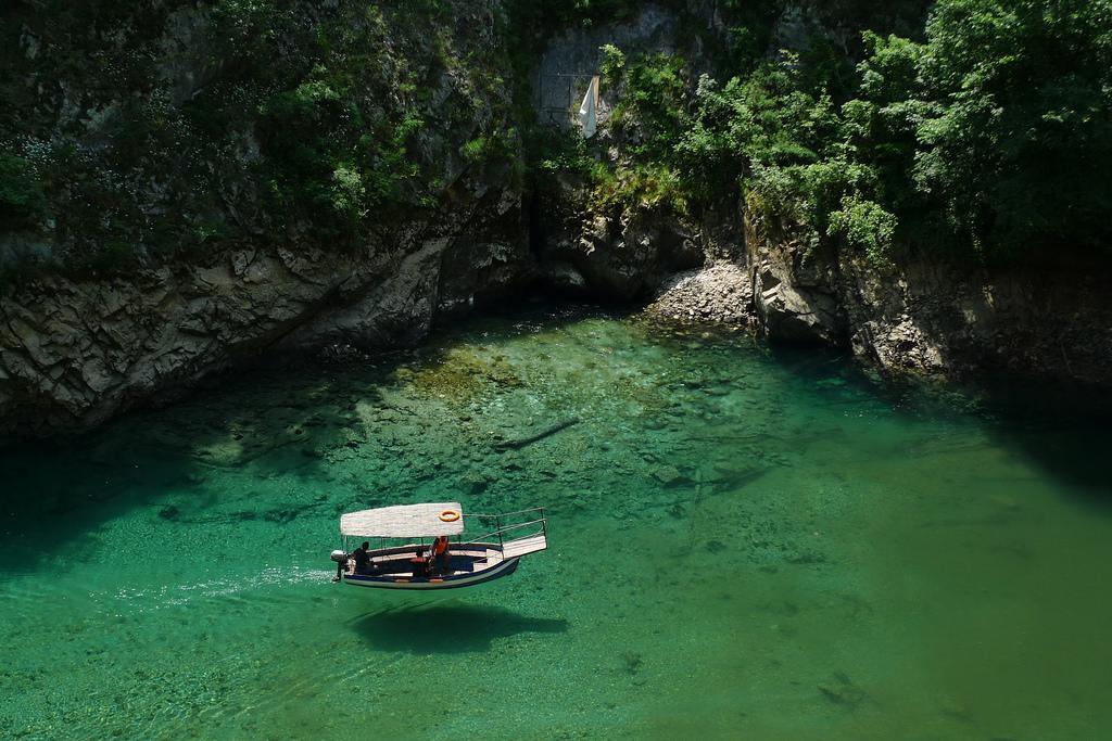 Konak Nestor Bungalows Szkopje Kültér fotó